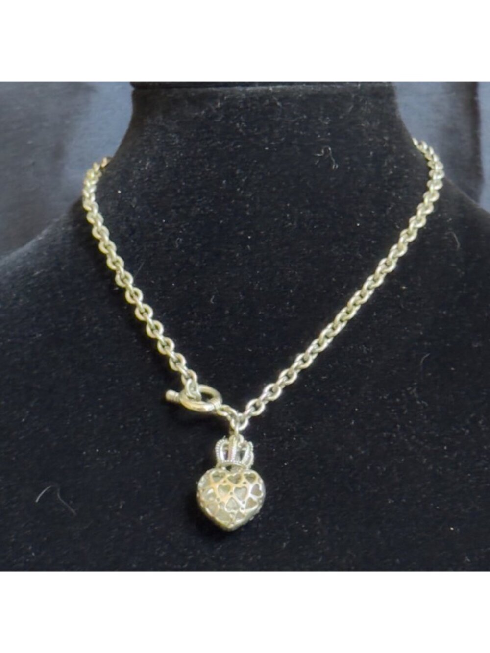 Juicy Couture Silver-Tone Crown Puff Heart Charm Necklace Toggle Closure Vintage - Picture 7 of 9